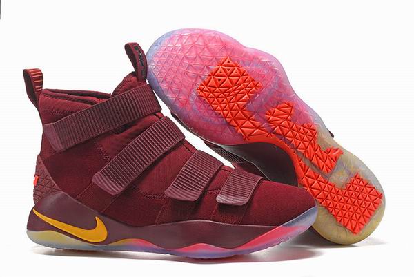 lebron solid XI shoes-010